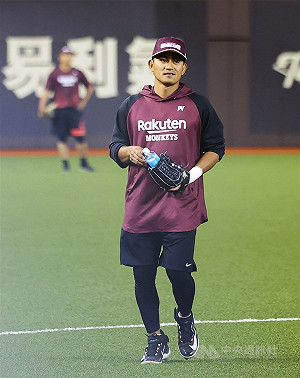 中職開幕戰樂天桃猿2新秀先發 林子偉首次扛三壘