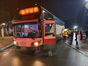 長庚大學內公車車禍學生重傷　駕駛涉過失傷害