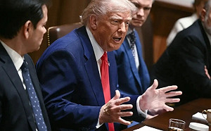 《華爾街日報》：川普考慮不打荷姆茲海峽 透過外交脅迫伊朗恢復貿易