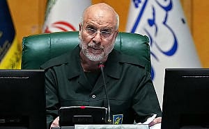 邊炸、邊增兵、還一邊談! 川普證實正和「他」直接接觸 德黑蘭打臉否認