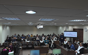 柯文哲踩飛輪收300萬辯只是「轉手」！檢精闢一句「勉強算自行車手」　全場笑爆