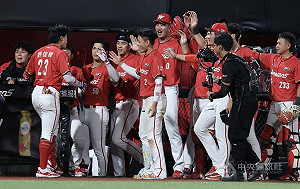 劉俊緯3分砲加朱育賢再見安　龍隊逆轉勝