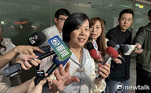 指黃國昌要大家別戴KP徽章  李貞秀：我打黃是因擔心柯文哲被架空