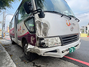 苗栗三義觀巴駕駛非勤務酒駕肇事　鄉長痛斥太可惡