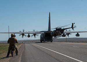 救援代價巨大！兩C-130遭美軍親手炸毀 五角大廈未來採用「這飛機」.....