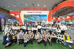 越南偶像嗨翻河內旅展台灣館   民眾推台灣值得再訪