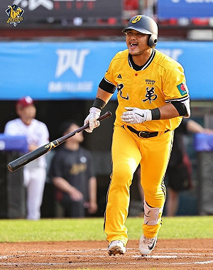 兄弟14分強攻創本季新高　逃過最快9敗紀錄