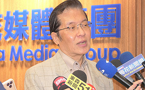 綠擬卡關自由行？ 張榮恭舉2005春節包機：功勞簿也有民進黨一筆