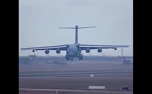 (影) 2天內4中國貨機關應答器降落德黑蘭! 傳給導彈、衛星情報急助伊朗 