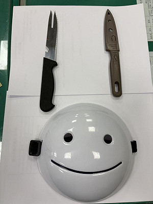 台中男夜間戴面具行走 警察獲報壓制受輕傷