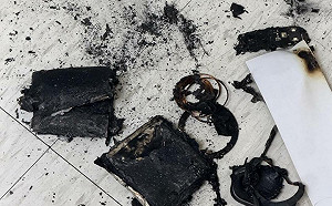 「這款行動電源」關機竟自燃！她損失4萬  業者僅賠6成被罵翻