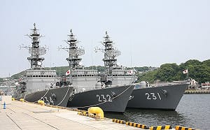 遏制中國　日本政府擬修法免費或低價向菲律賓等國出口自衛隊艦艇