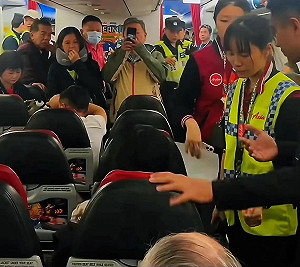 管仁健觀點》鬧機的「拆那姐」為何大喊「我是CHINA」？