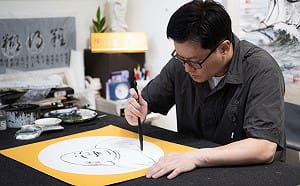 台灣藝術家揚名日本福岡國際書畫展　徐健麟獲福岡教育委員會賞