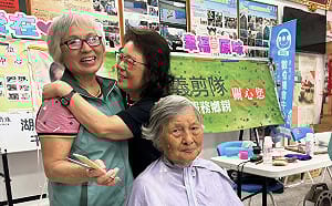 真的要代夫出征？ 澎湖縣長陳光復臉書突發夫吳淑瑾拜會義剪隊