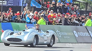 阿根廷F1熱潮再起  22歲F1車手返國展演逾60萬人到場