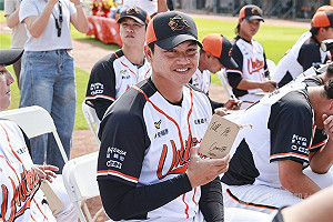 江少慶5/3相隔596天中職一軍先發　獅推紀念卡