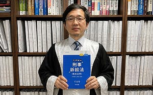 從頭條大案律師到警界升官推手    呂昀叡助考生輕取大魔王科目