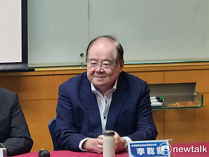 李乾龍摸記者做示範惹議 三重選將陳宛毓籲公開道歉