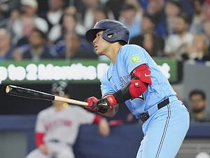 岡本和真大聯盟第10轟出爐　日本第12人達二位數
