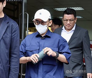 持有兒少性影像和解賠償完畢　黃子佼緩刑確定