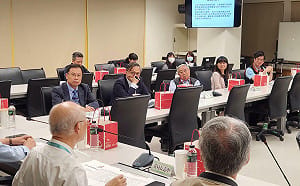 高市府召開漢他防治專家會議   跨局處部署防疫合作機制