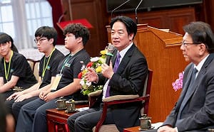 感謝青年志工服務 賴清德：續推教育平權、青年海外圓夢計畫 