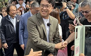 統戰爭議？沈伯洋：我們要保護受害者里長、廟宇跟中國配偶 