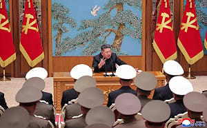 兩國論後強硬表態！金正恩召集全北韓師旅級指揮官  要求「加強守衛南部邊境」