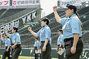 女裁判將在日本甲子園執法　逾百年來首見