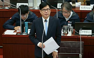 賴清德就職總統2週年     陳其邁評：總體經濟表現非常好 