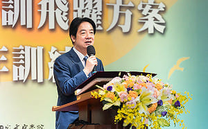 洪耀南觀點》一通沒打的電話：論川普的「籌碼」與「牌」