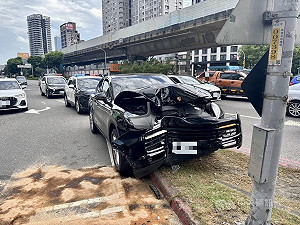 新北又毒駕1天2起　騎士遭逮、汽車駕駛自撞均送辦