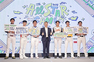 林泓弦趕上採訪期待拚亞冠　並替陳鏞基明星賽拉票