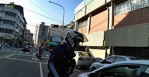 未繫安全帶遭攔查　台中警揪毒駕、查扣人車送辦