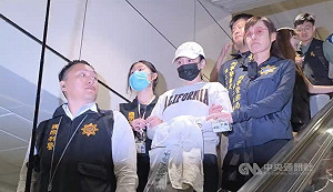劉喬安涉詐欺毒品遭通緝在美被捕　押解返台歸案
