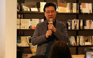 替黃國昌新書寫序 趙少康讚：有原則、站得穩的人沒變