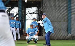 受邀為新北代表隊打氣 李四川允全力強化三級棒球培育 