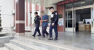 徒步40公里累到找警方協助  被查出是通緝犯遭逮