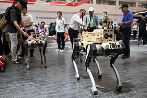 專家：中國研發機器狼用於台海衝突　台應多層次防禦