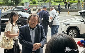 蔣萬安、沈伯洋食物喻台北 王世堅：吃過火鍋了「現在要吃冰」