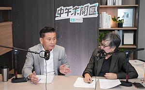 綠營狂轟蔣萬安是「講稿機」！戴錫欽曝iPad真相：激烈攻防時根本沒在看