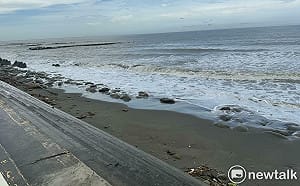 守住黃金海岸最後防線  林俊憲爭取海岸防護工程啟動搶救流失沙灘