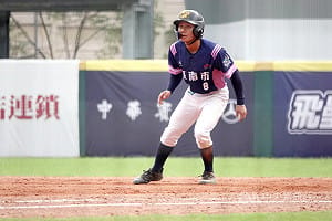 玉山盃張仲凱2安2打點　攻跑守兼具將挑戰選秀