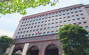 張文模仿犯留言「我也來隨機傷人」！下場出爐 判緩刑2年罰3萬