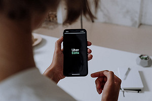 Uber Eats疑遭不法集團當洗錢平台 北檢搜索約談9人