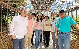 談好了？劉櫂豪同框陳瑩！鹿野步道提前完工 掀縣長選戰聯想