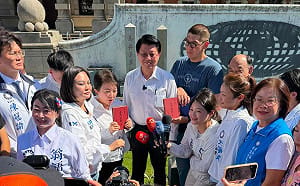 盧秀燕稱連家發明「台灣人」   吳欣岱批：騙選票的「假本土」話術   