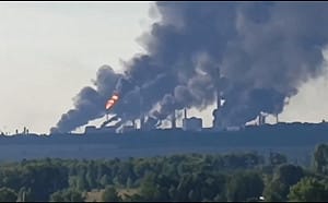 (影) 又有3個俄境煉油廠挨轟! 網：俄已在無人機戰爭中「完全敗北」