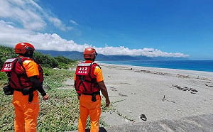 巴威強颱逼近！海巡署：民眾切勿擅入警戒區觀浪 違者最高罰25萬元